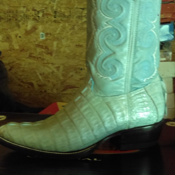 Cowboy boots - Picture 2 of 2